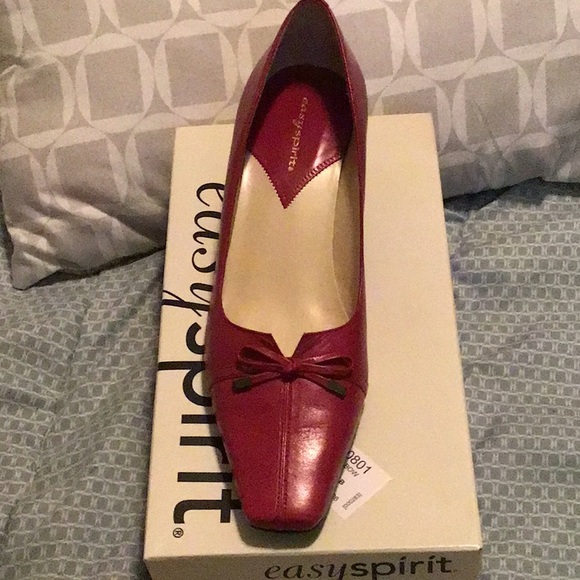 Easy Spirit Shoes - Easy Spirit, new in box, size 8 1/2 M, beautiful red shoes, pumps, leather